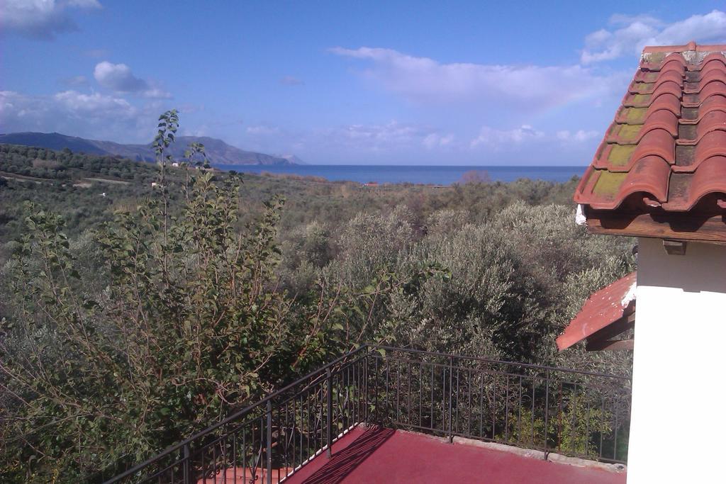 Apartamento Ktima Tzamika Episkopi-Chania Habitación foto